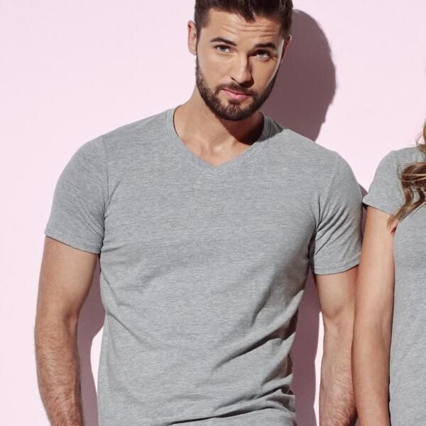 Clive V-neck  Thumbnail